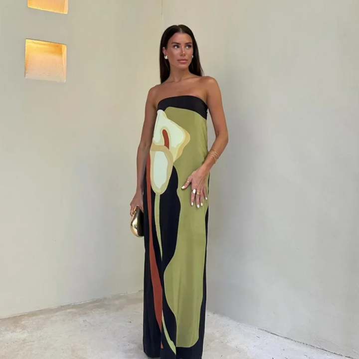Paula - Vestido Elegante com Decote