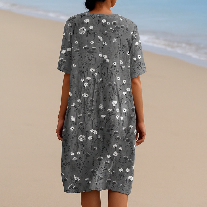 Maria - Vestido Floral em Carvão com Acentos Brancos