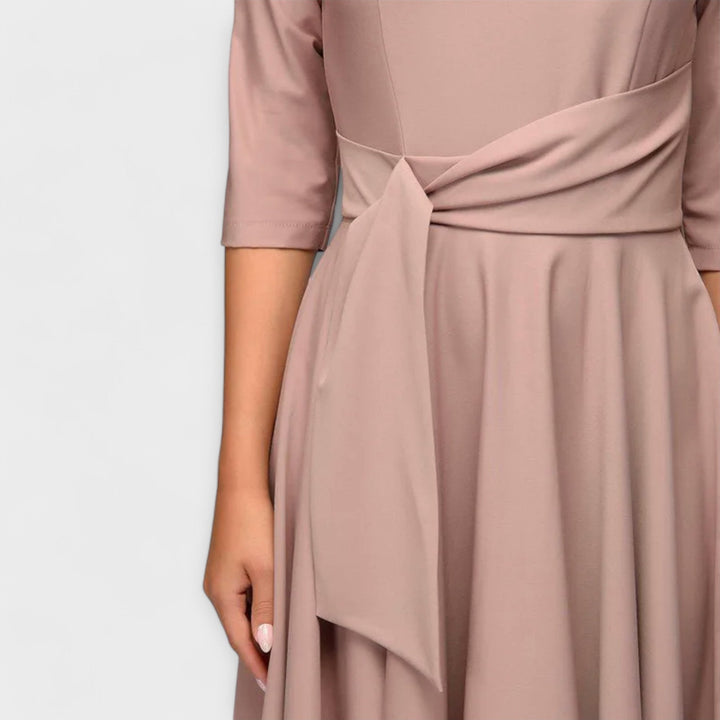 Ana - Vestido Midi Elegante com Cintura Laçada
