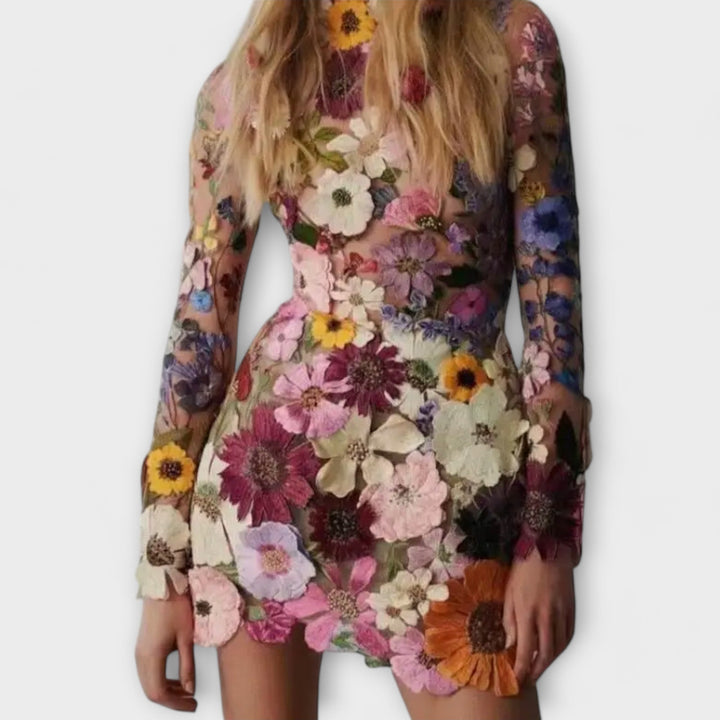 Dolores - Vestido com padrão floral 3D