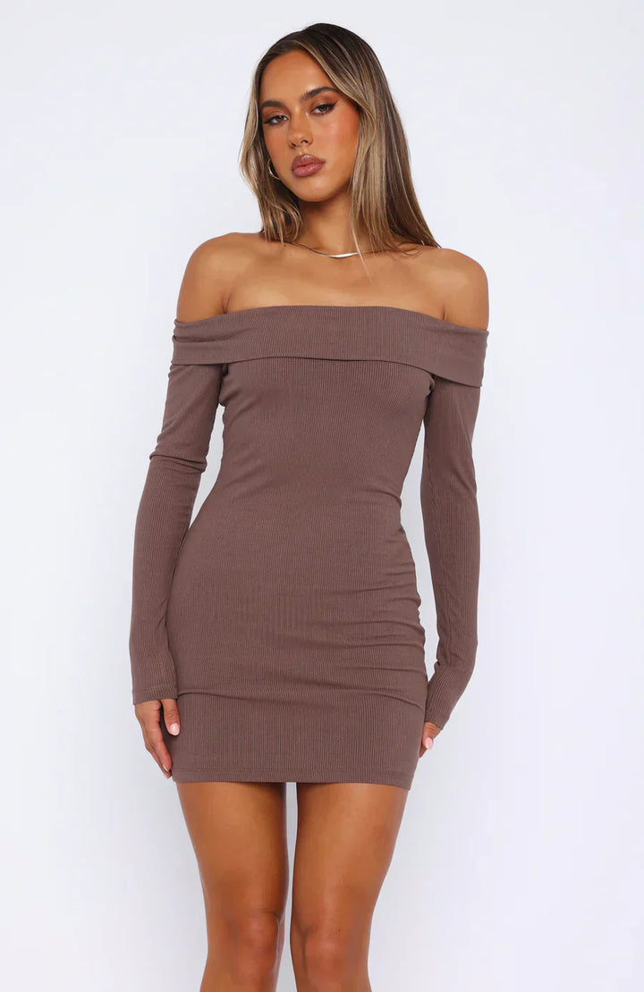 Catarina - Vestido Elegância Atrevida