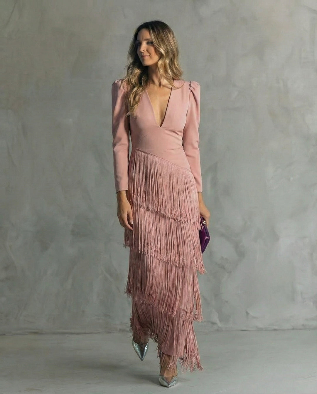 Moana | Vestido elegante com mangas de franjas