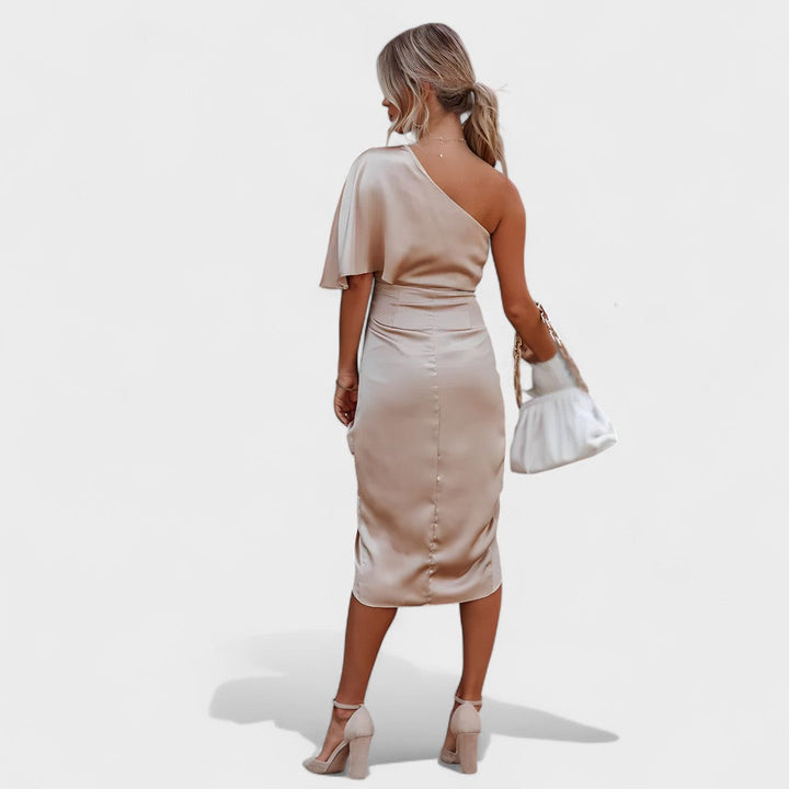 Cátia - Vestido com Brilho em Cetim